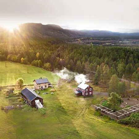 Feriehus Husky Farm Traditional House At Offtrack Experience *